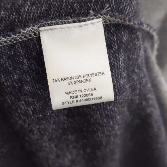 Status by Chenault Ombre Dip Dye Cardigan Sweater Grey Soft Knit Nordstrom Women - Picture 9 of 10